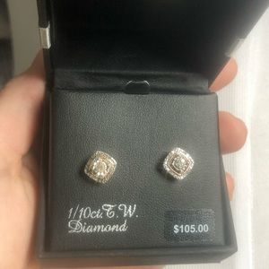 New W/ Tags! KOHL’S brand diamond and sterling silver earrings.